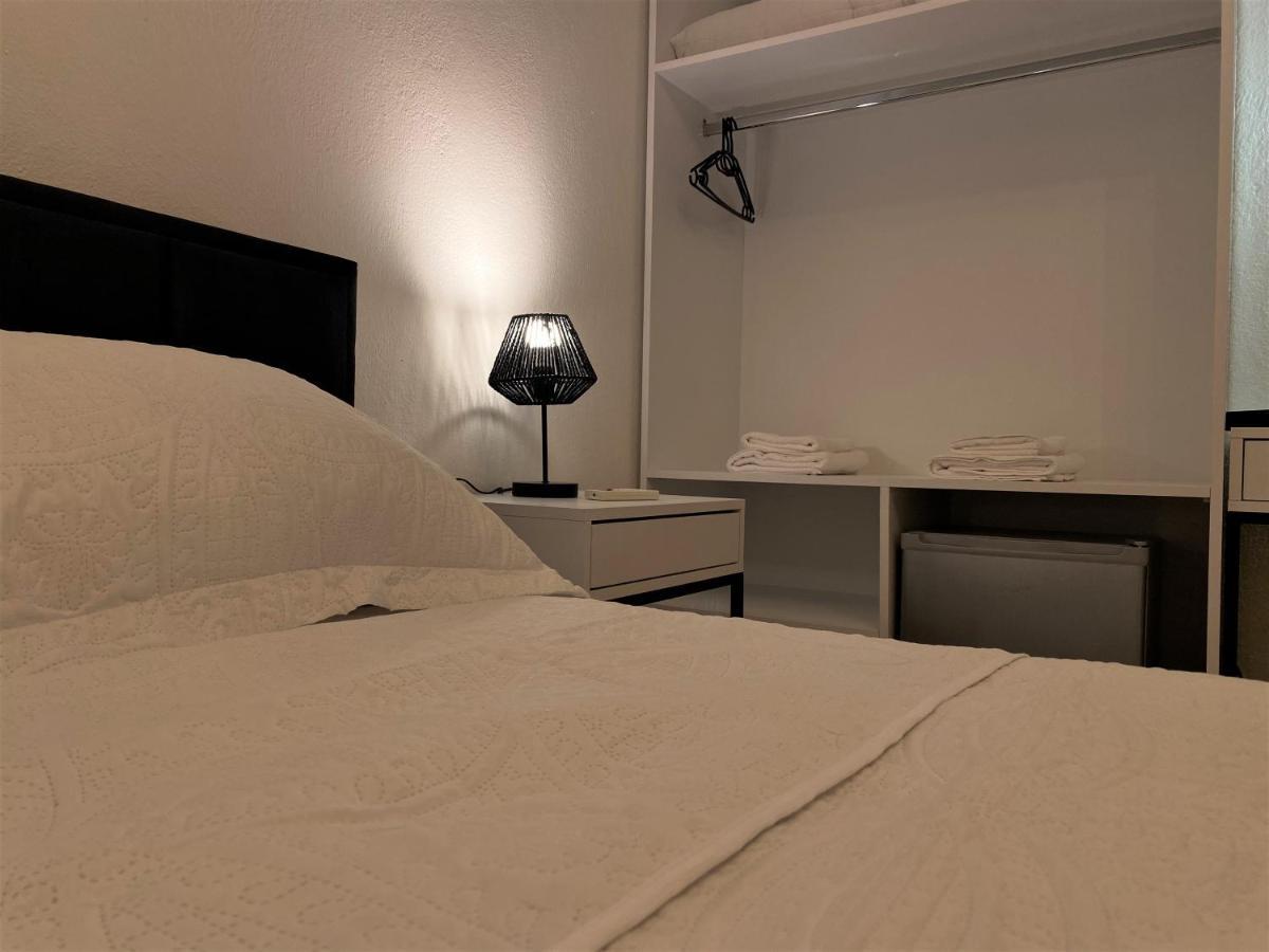 The White Corner Apartment Durres Bagian luar foto