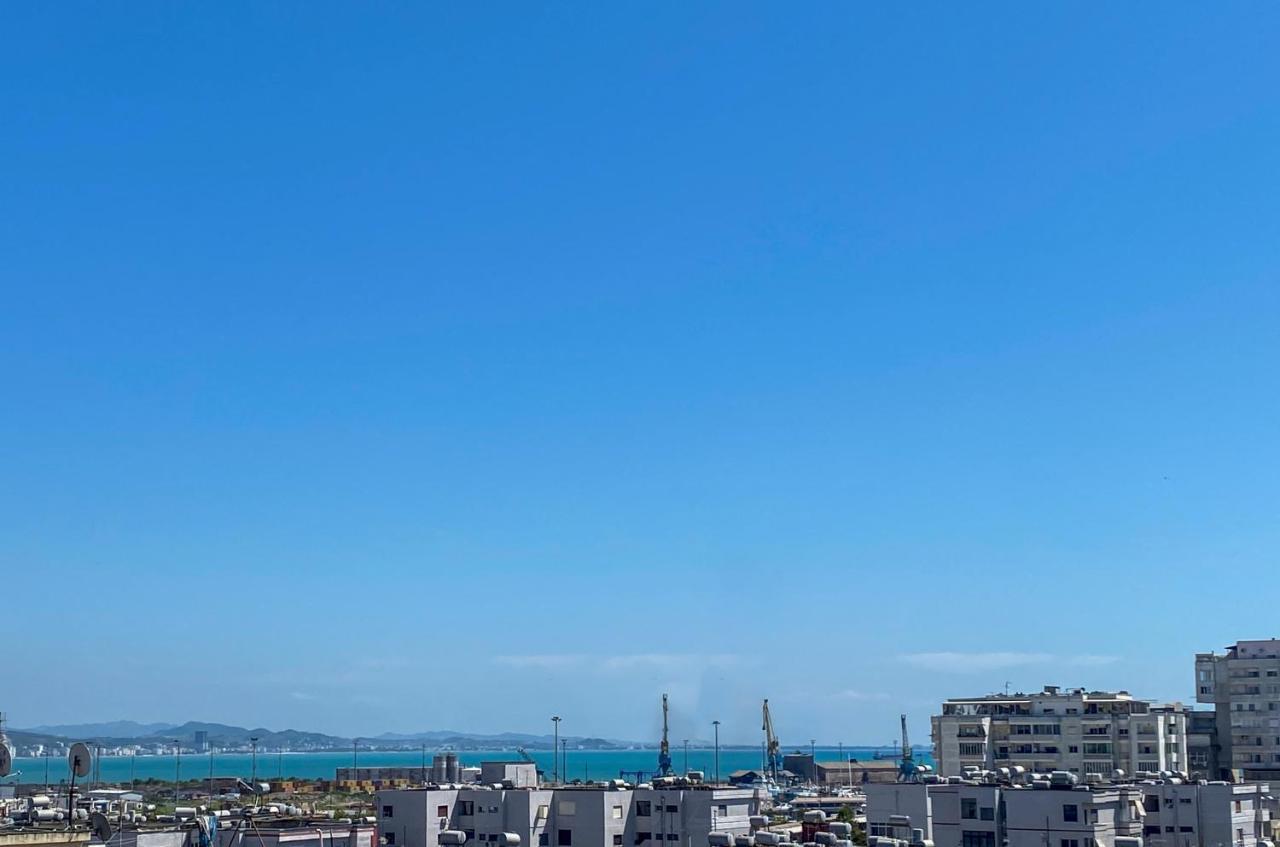 The White Corner Apartment Durres Bagian luar foto