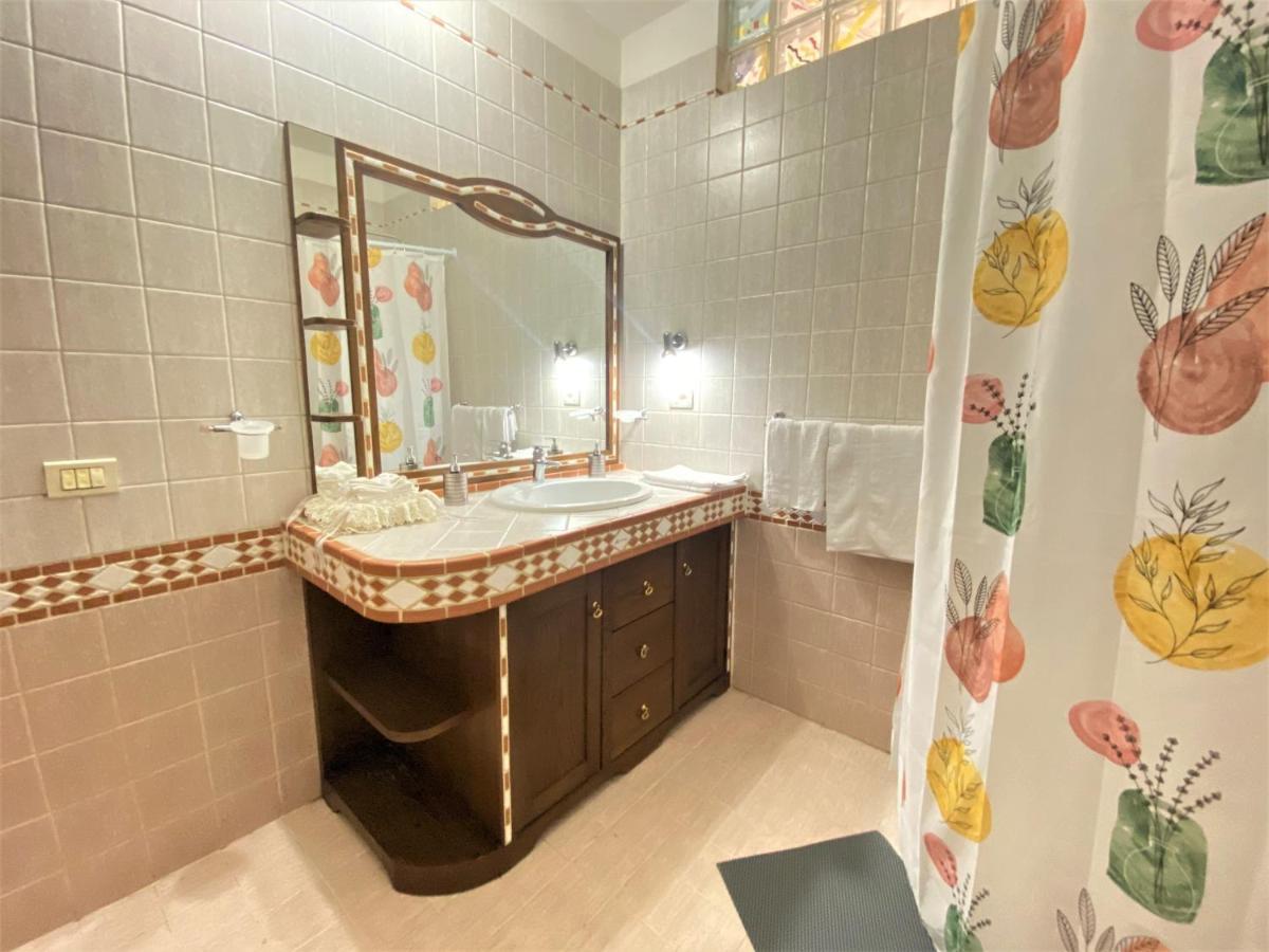 The White Corner Apartment Durres Bagian luar foto